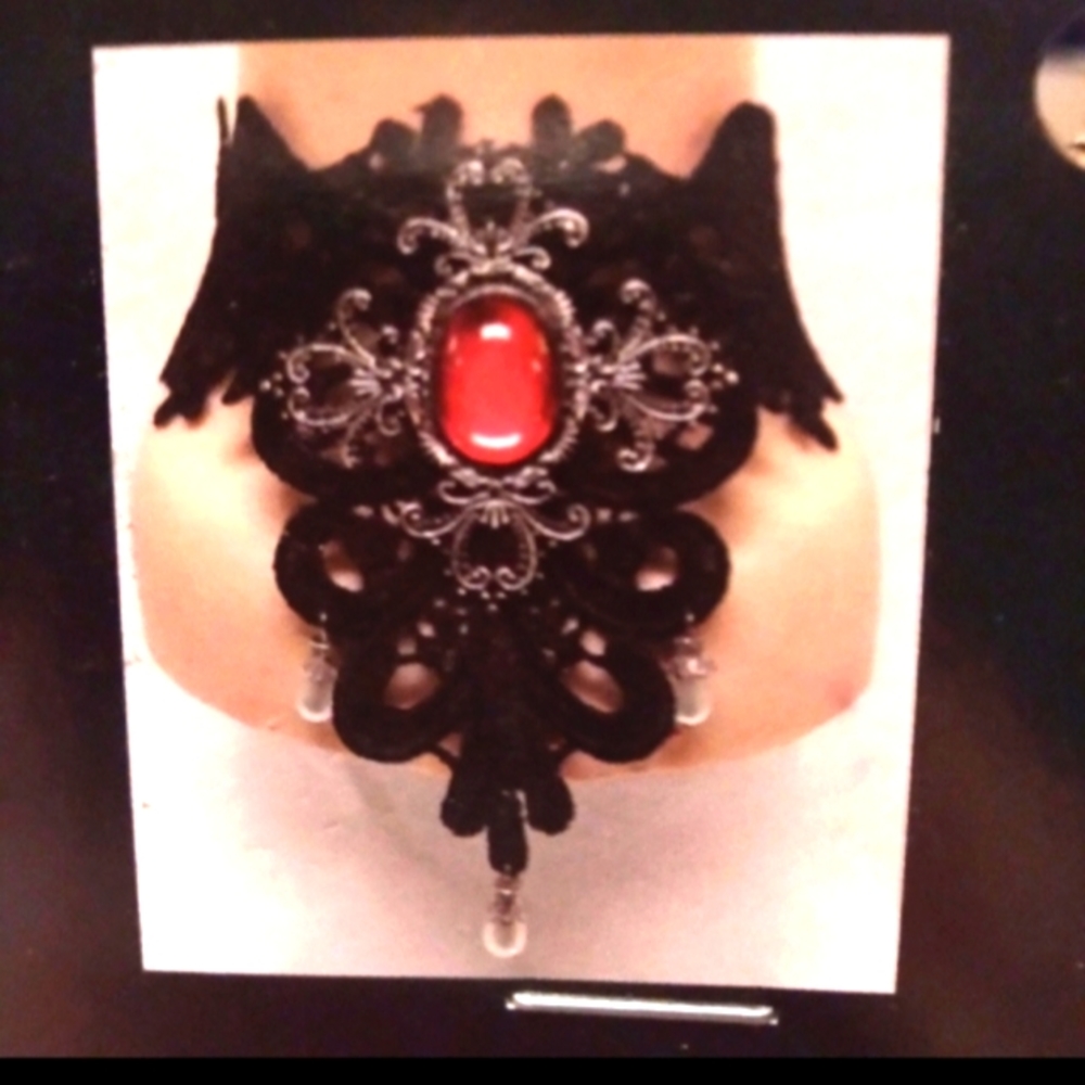 Black costume necklace